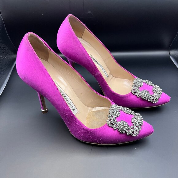Manolo Blahnik Jewel Pumps 4” in pink. - Picture 6 of 13